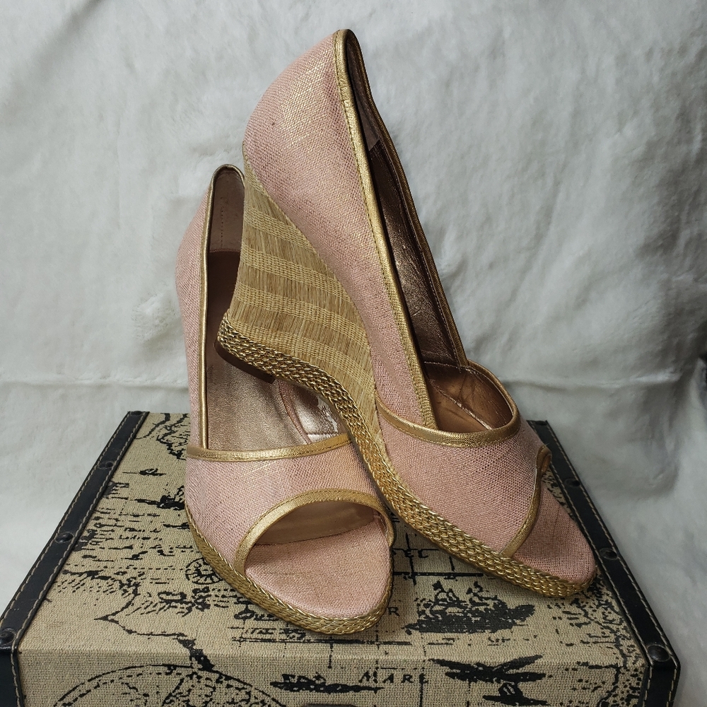 Anne Klein Pink and Gold Wedge Peeptoe Heel Size 9M